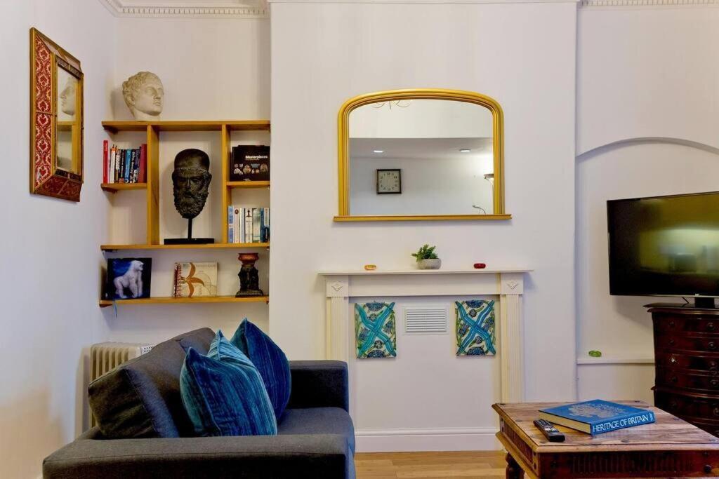 2 Bedroom Central Victoria Appartamento *